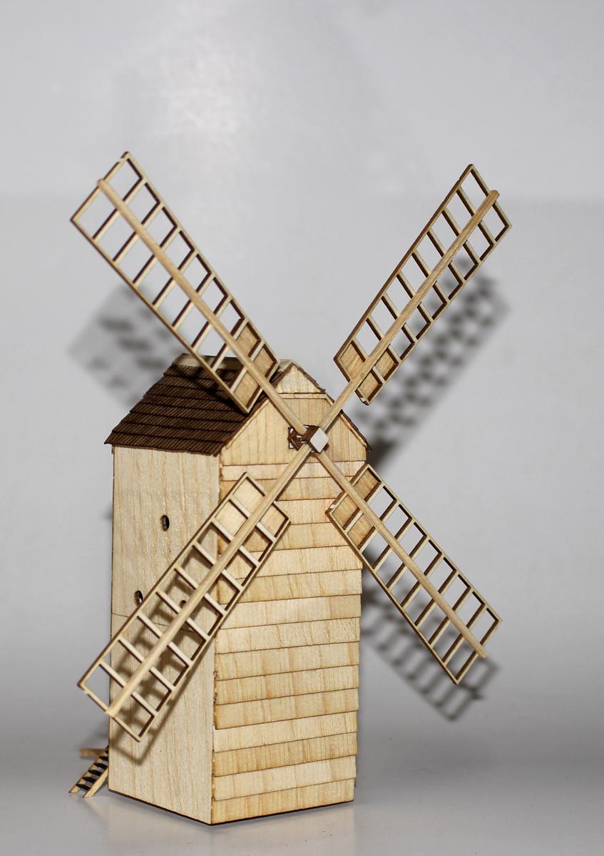 Partutovický dřevěný větrný mlýn